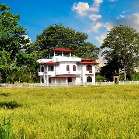 Green Heritage Holiday Resort มหิยันกานา ภายนอก รูปภาพ