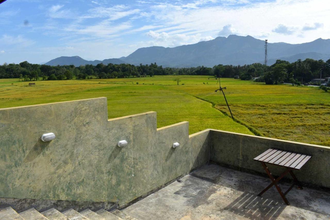 Green Heritage Holiday Resort มหิยันกานา ภายนอก รูปภาพ