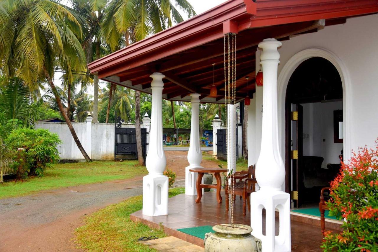 Green Heritage Holiday Resort มหิยันกานา ภายนอก รูปภาพ
